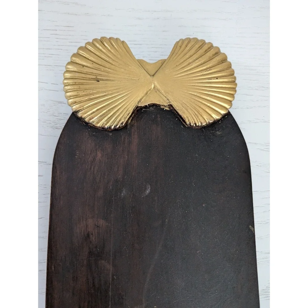 Rubel&Co, Dark Wood‎ Cheese Board With Shell Decor